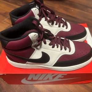 Nike Men's Burgundy and Black High-Top Sneakers